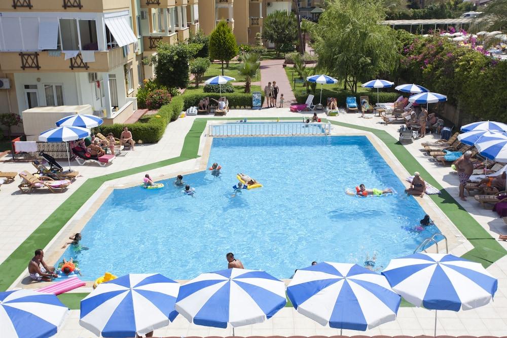 Hotel Titan Garden Ultra All Inclusive Konaklı エクステリア 写真